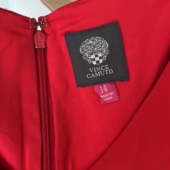 Vince Camuto size 14 red V-neck dress short sleeve with back zip NWOT - Picture 3 of 11